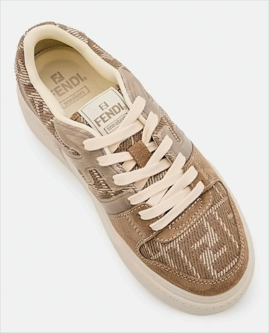 Brown Low-Top Sneakers With Textured Pattern And Rubber Sole