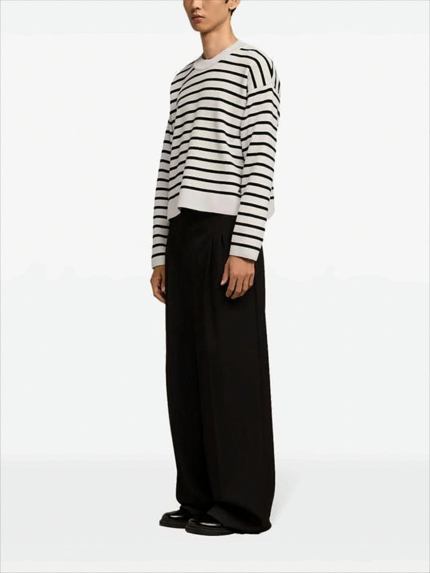 Cropped Sweater with Classic Stripe Pattern