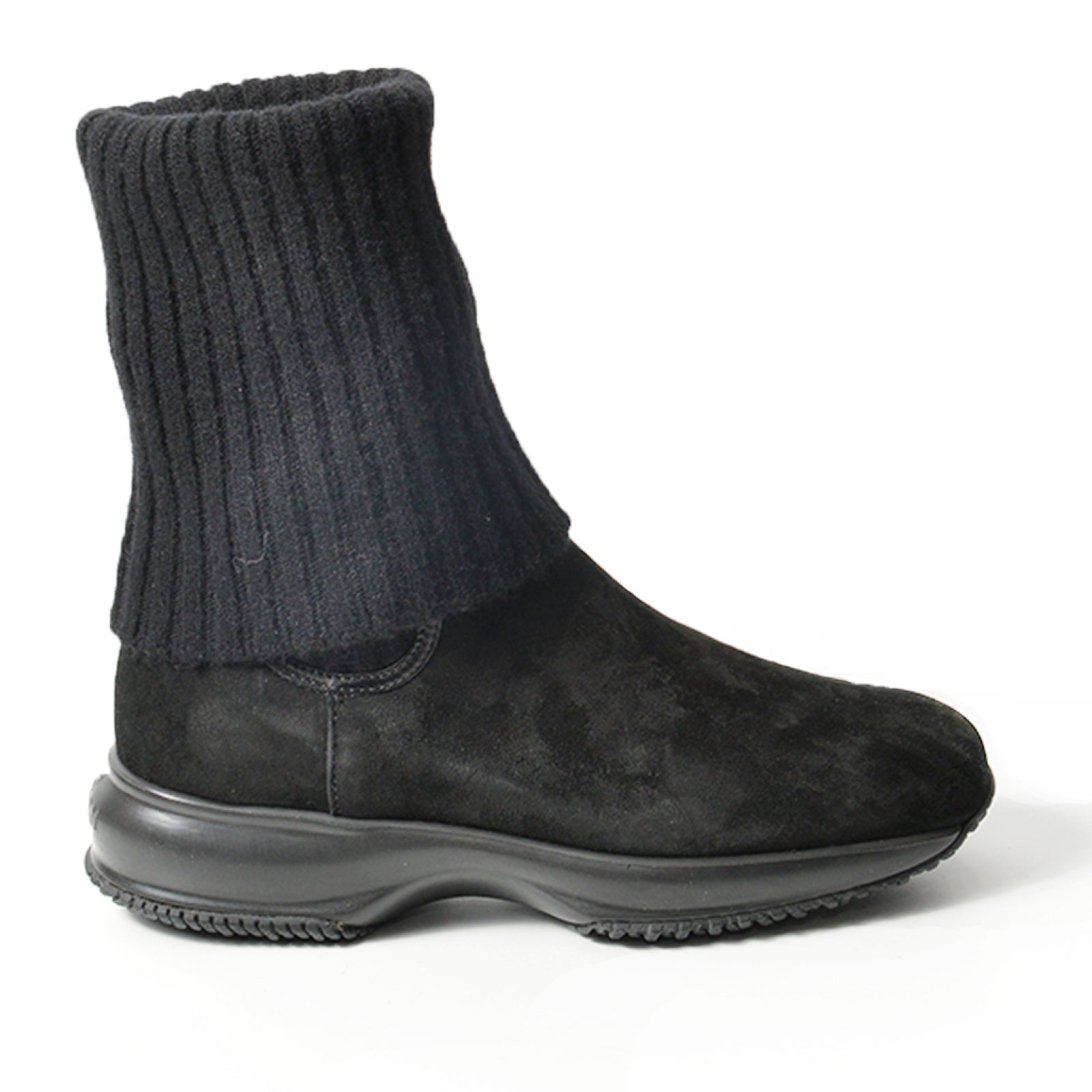 Chic Black Suede Ankle Boots