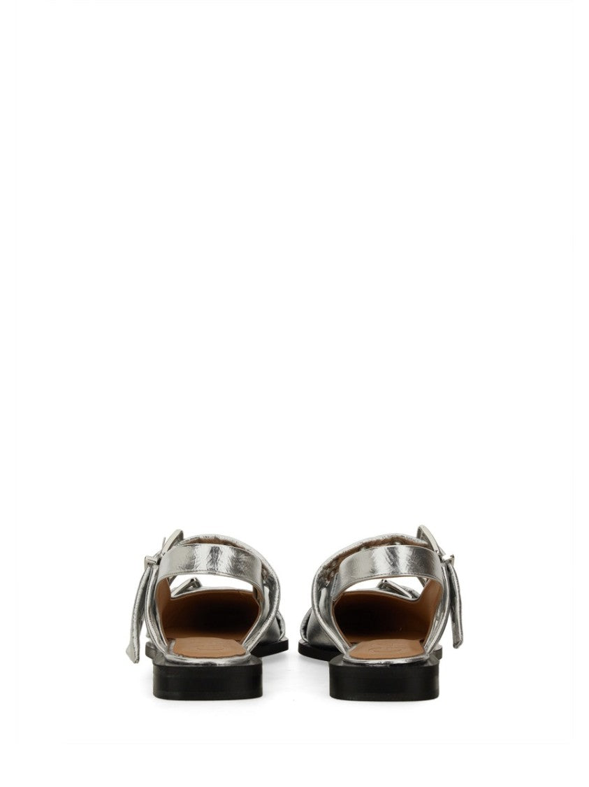 Ballerina With Buckle