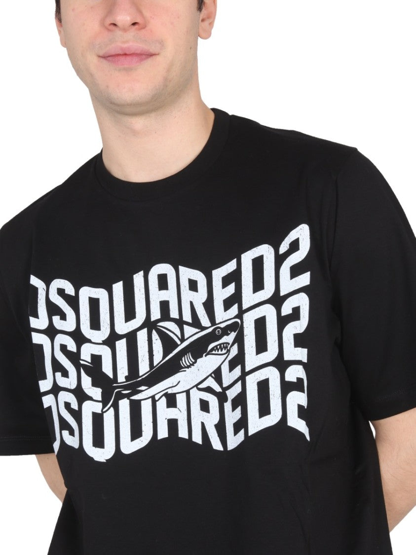 Shark Motif Logo Print T-Shirt
