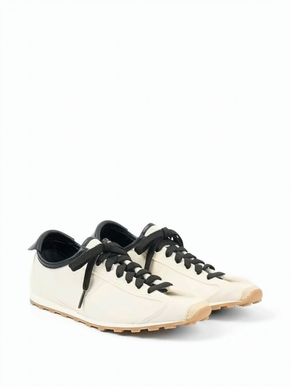 Low-Profile Canvas Sneakers with Contrast Details