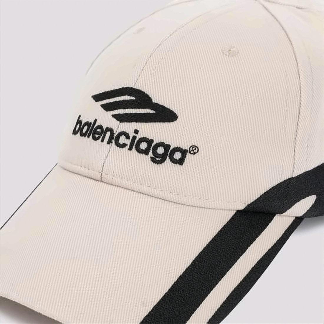 Structured Baseball Cap with Bold Embroidery and Graphic Accents