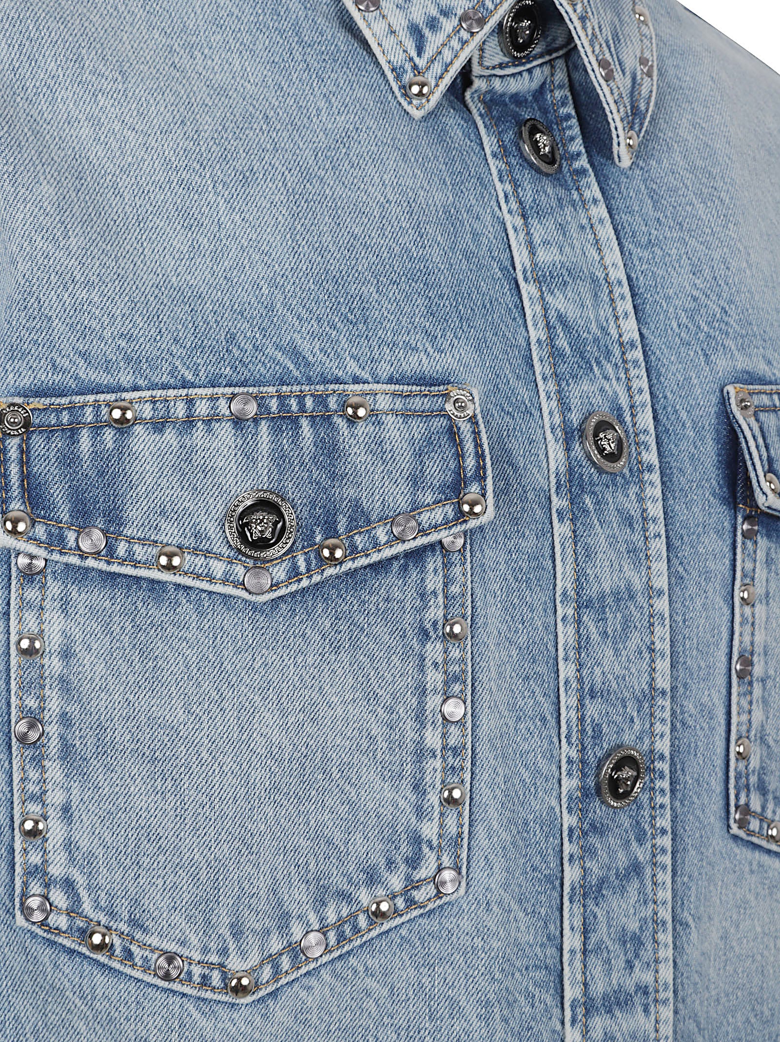 Classic Denim Shirt With Buttoned Cuffs
