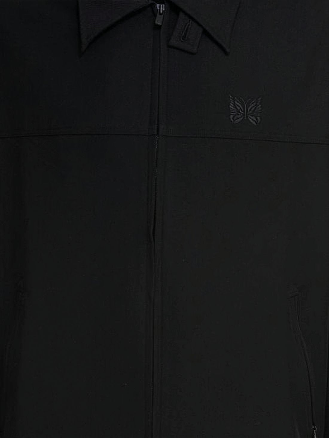 Minimalist Black Jacket with Classic Collar