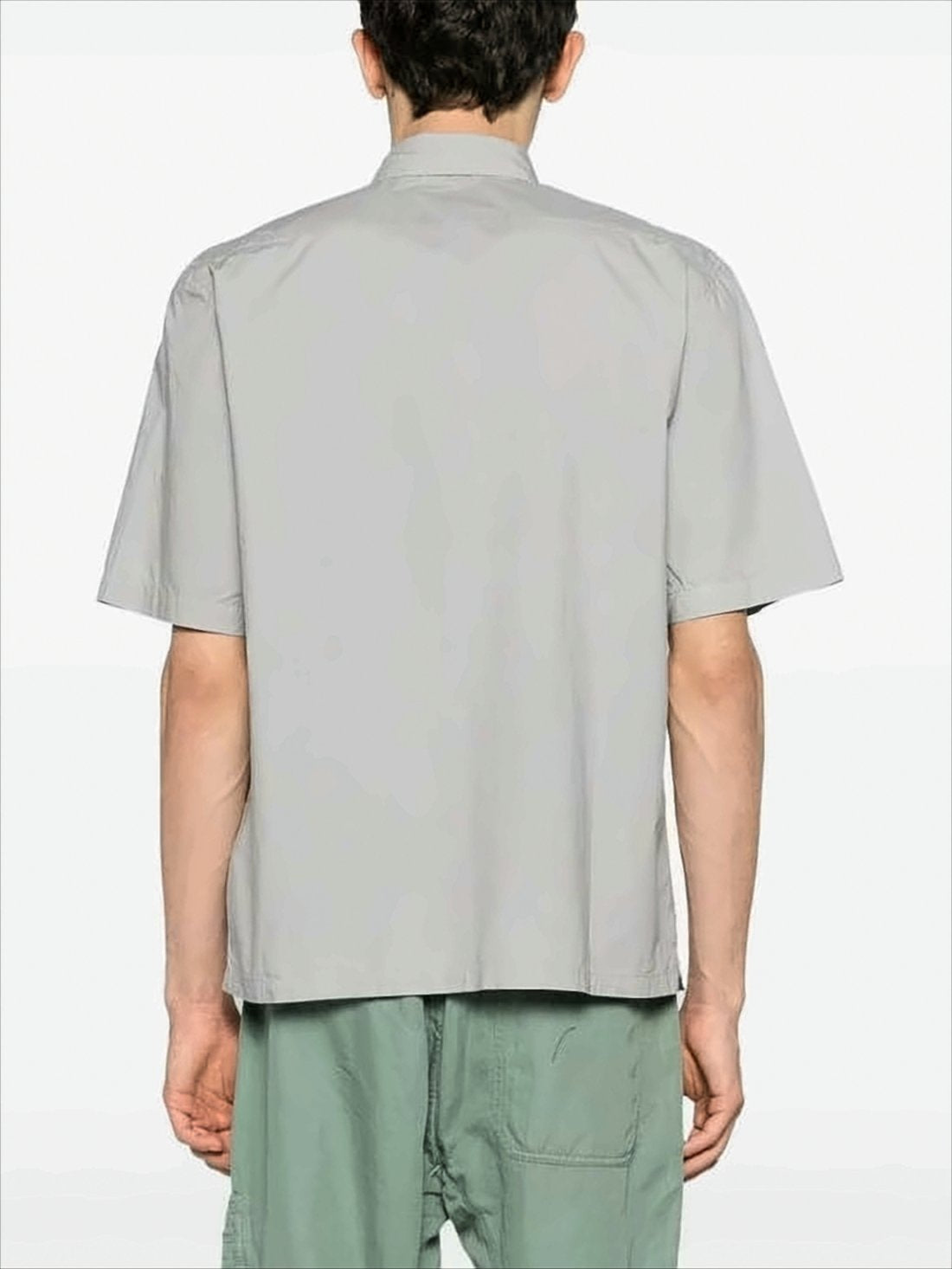 Boxy-Fit Short-Sleeve Shirt with Classic Collar and Flap Pocket