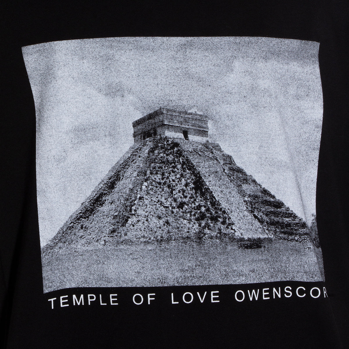 Monochrome Pyramid Graphic Print Black T-Shirt