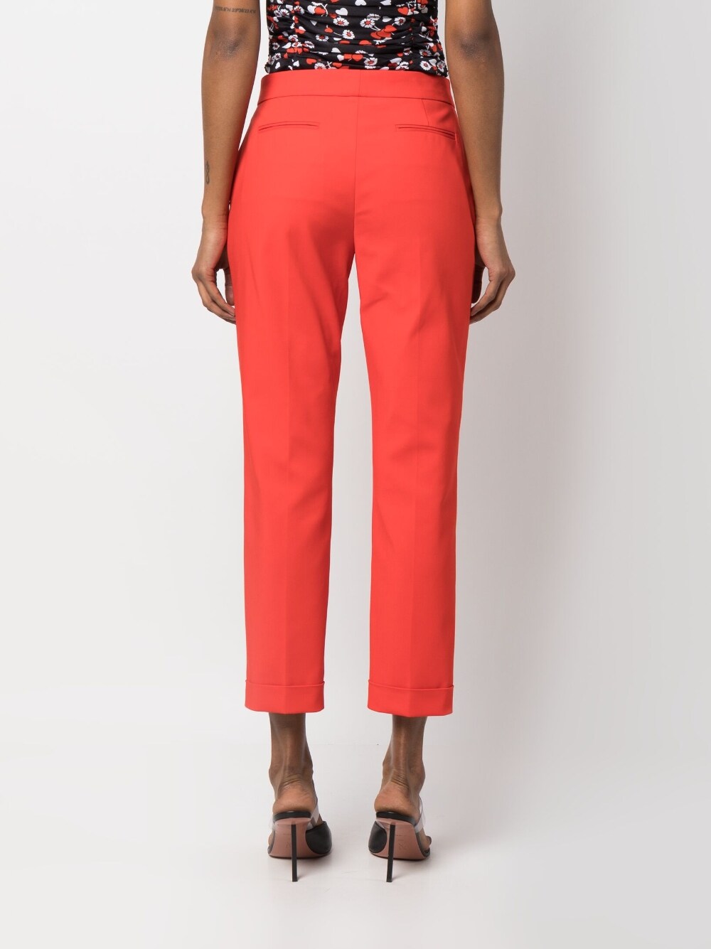 Slim Cut Cropped Trousers With Exposed-Seam Detailing