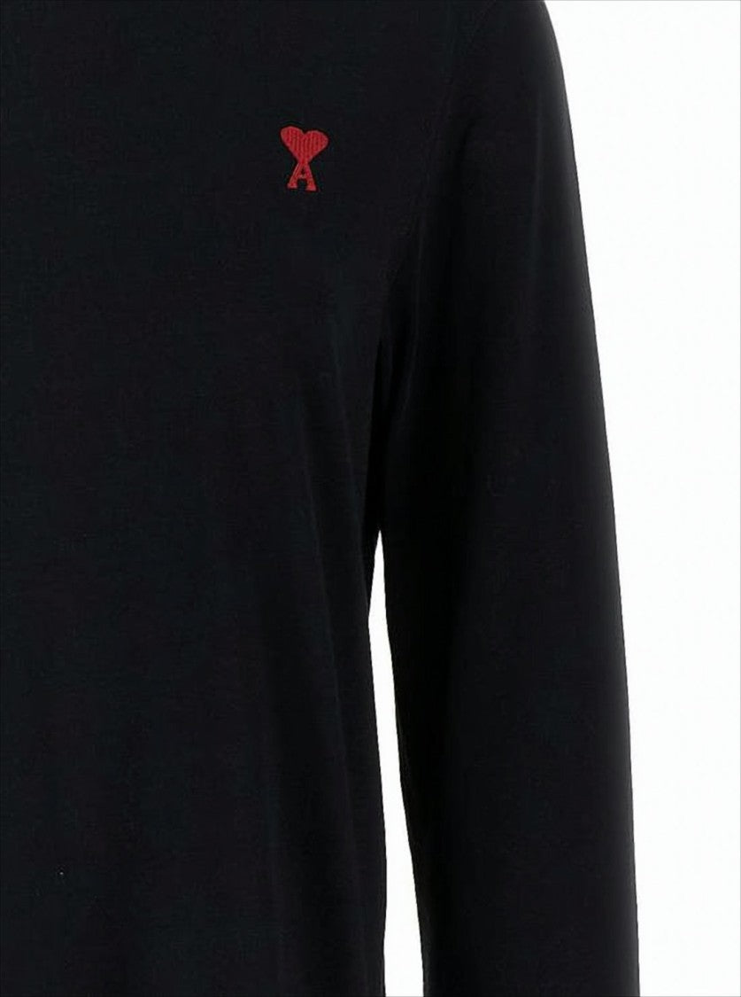 Relaxed-Fit Long Sleeve T-Shirt With Embroidered Detail