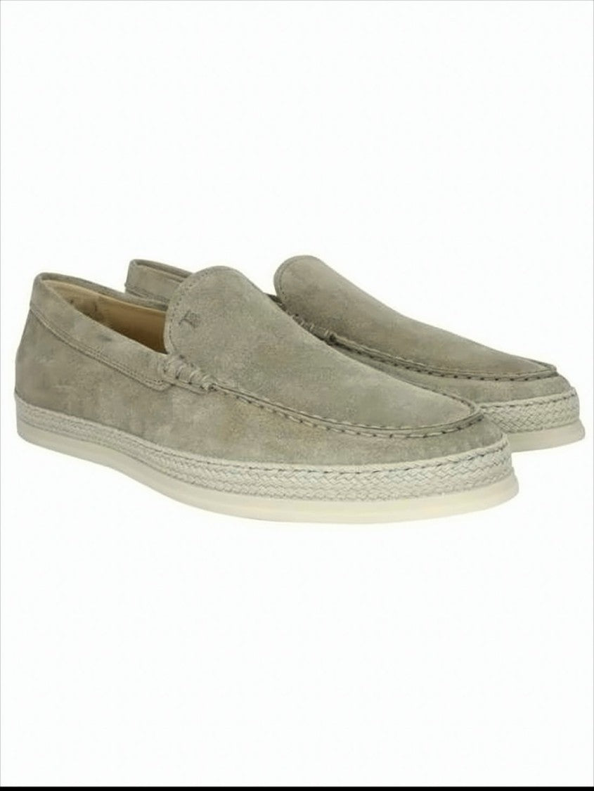 Elegant Suede Slip-On Loafers with Textured Rubber Sole