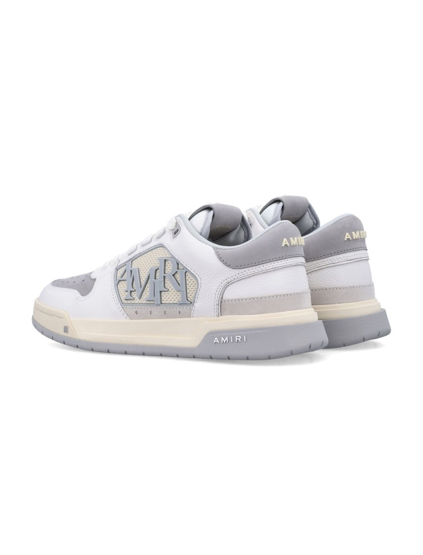 Classic Low Sneaker