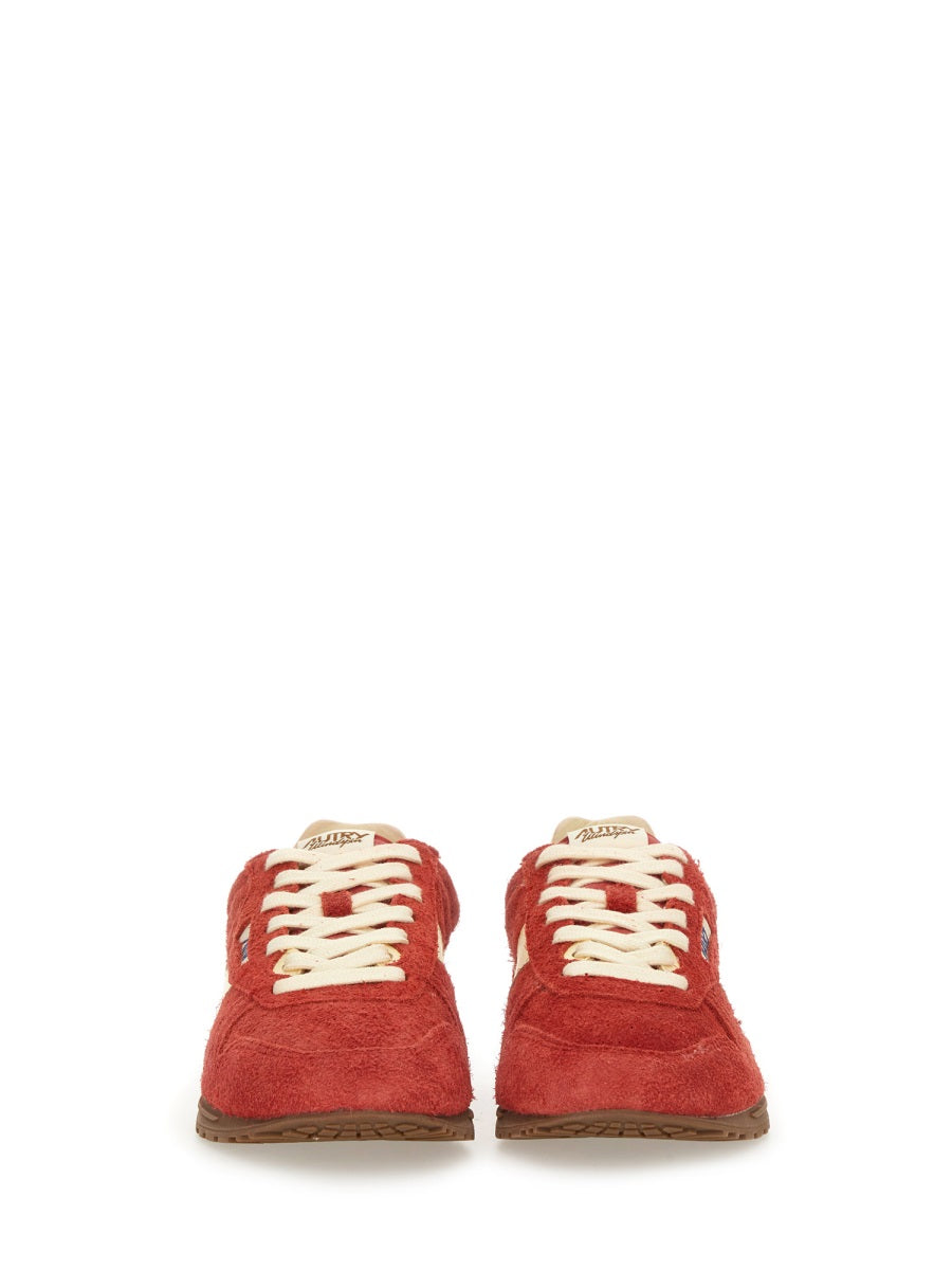 "Windspin" Low Sneaker