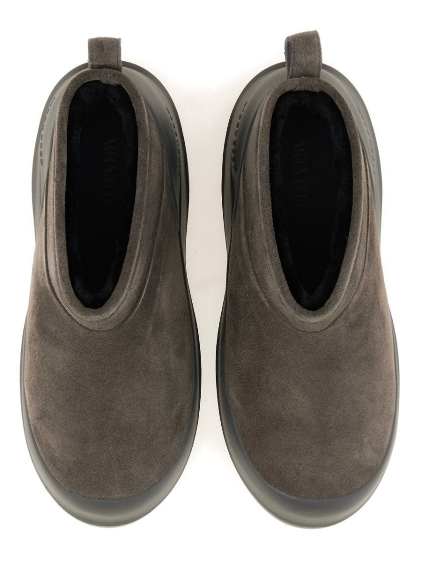 "Moon" Boot