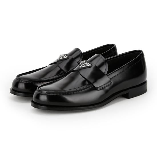 Polished Leather Loafers with Subtle Metallic Emblem