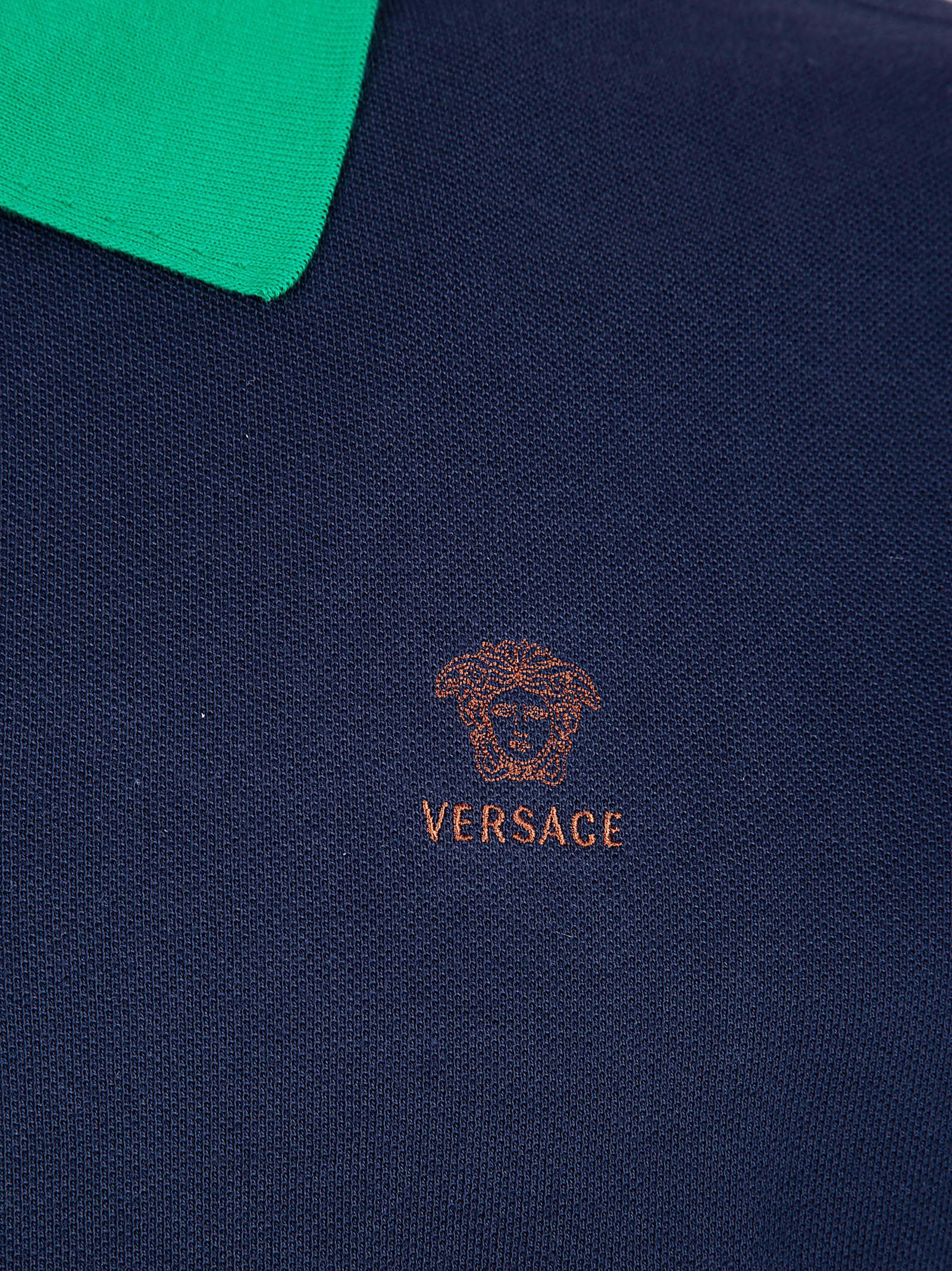 Refined Polo Shirt in Breathable Cotton Piqué with Contrasting Details