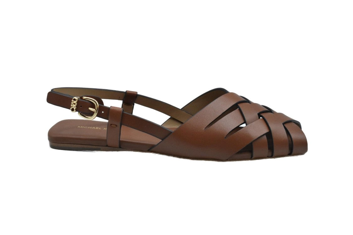 Brown Laced Shoes With Crisscross Straps
