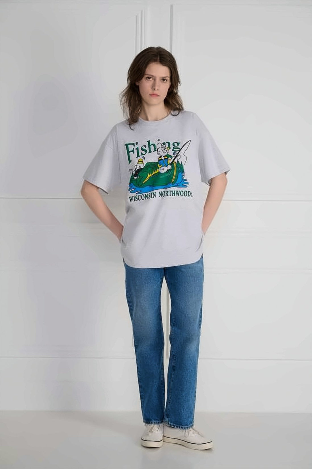 Relaxed Fit Graphic Print T-Shirt With Fishing Scene