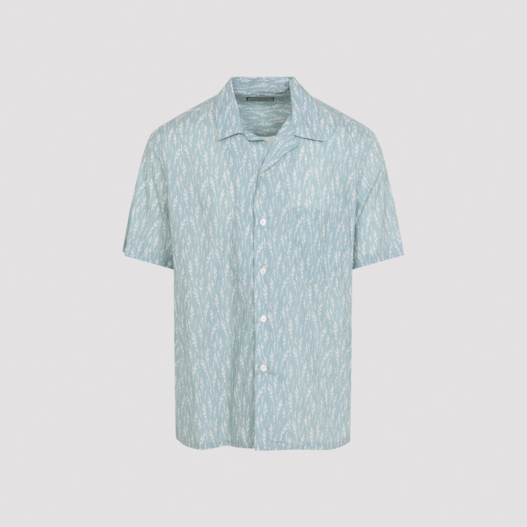 Short-Sleeve Abstract Pattern Shirt in Soft Green