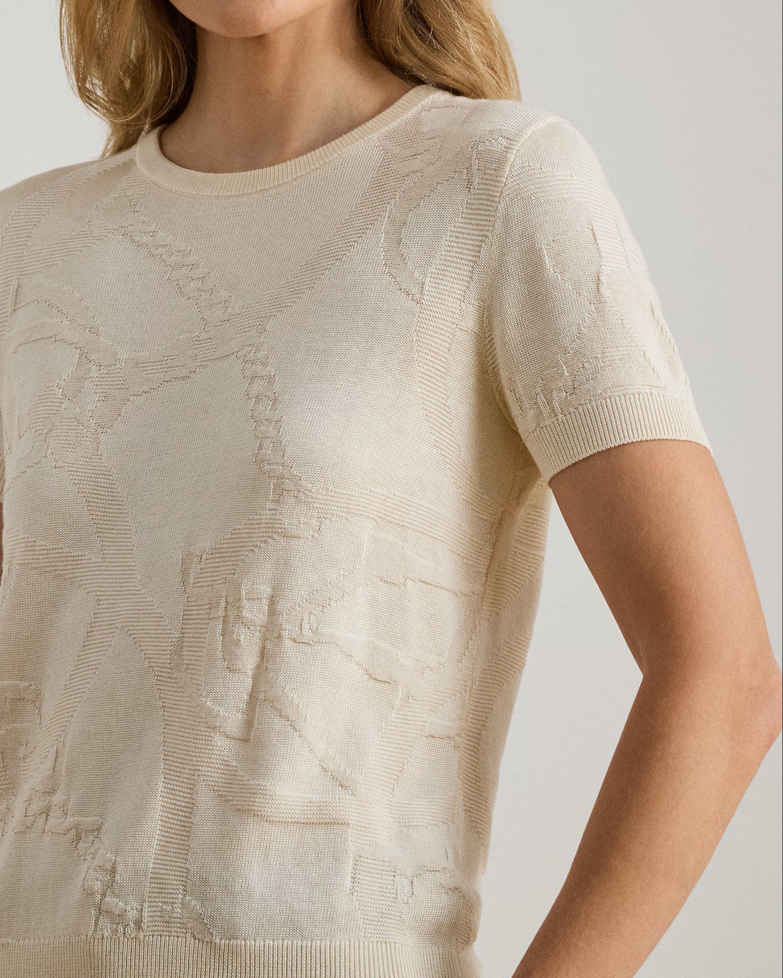 Eyelah Short Sleeve Pullover