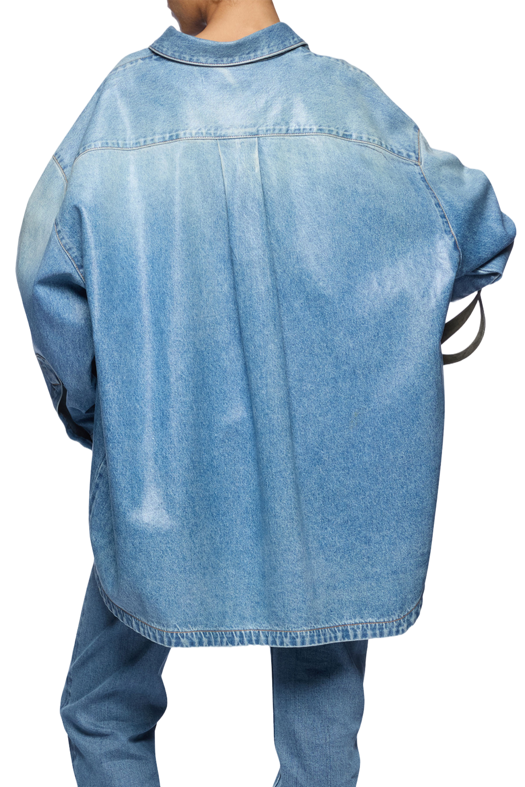Loose-Fitting Denim Shirt with Clear Blue Wash