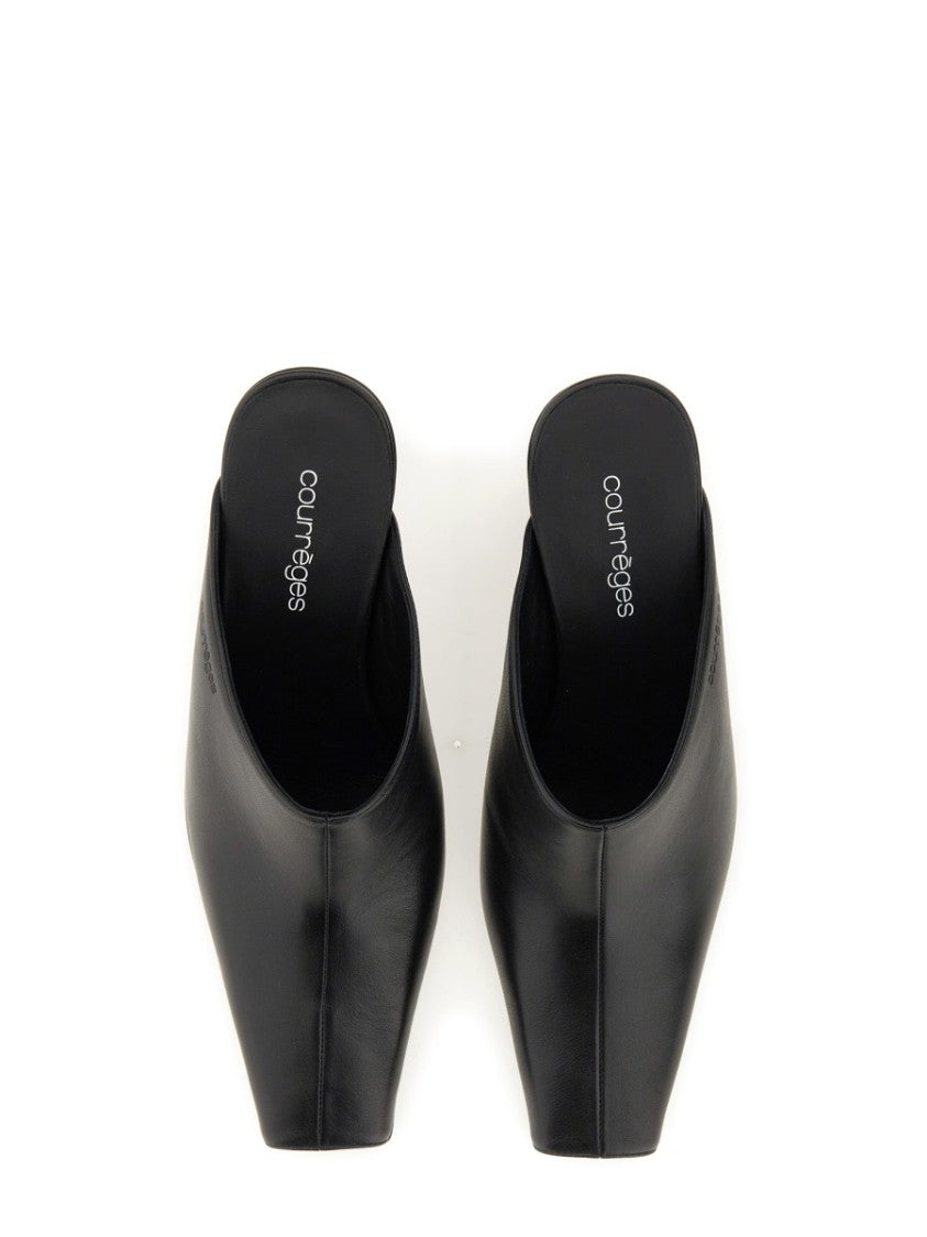 Pointed Toe Mules In Smooth Leather