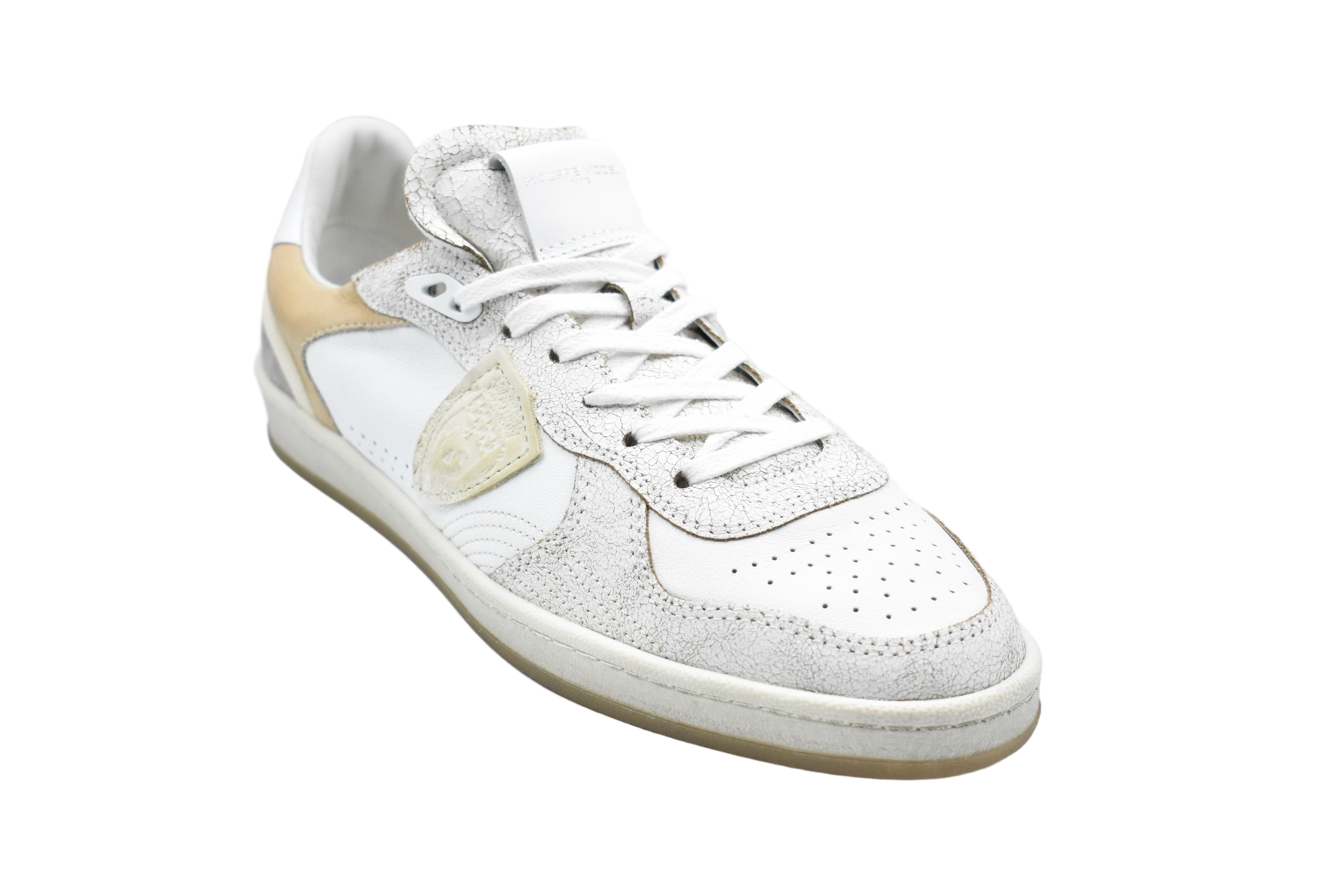 Low Top Sneakers