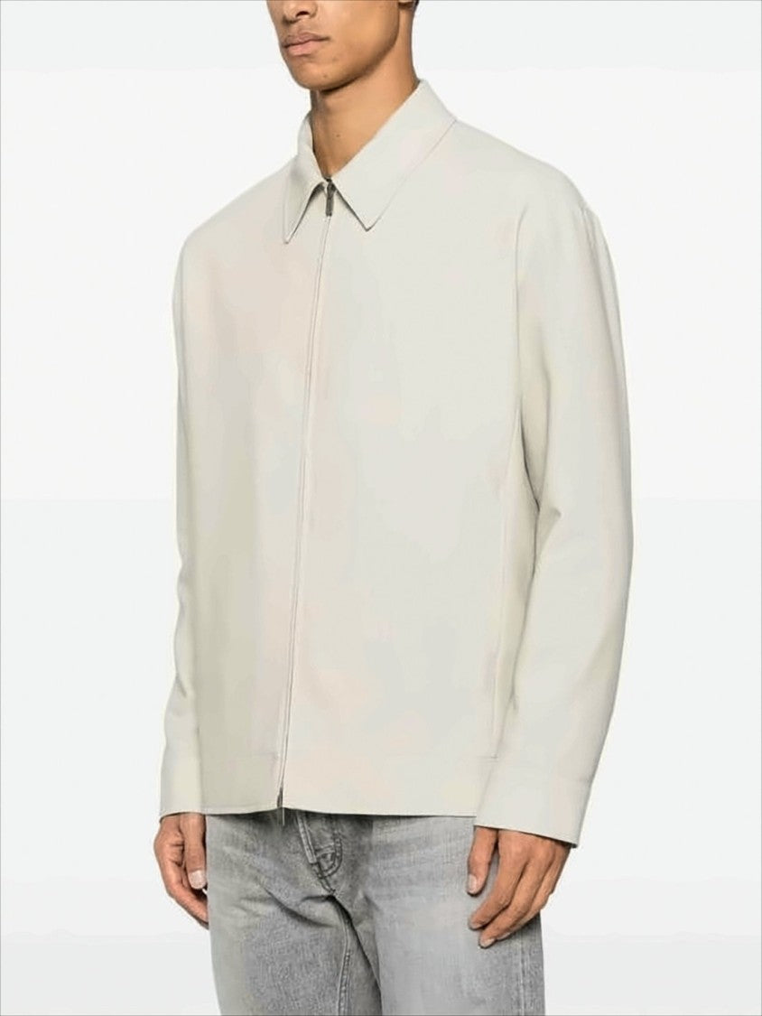 Boxy Silhouette Jacket With Subtle Texture And Star Accents
