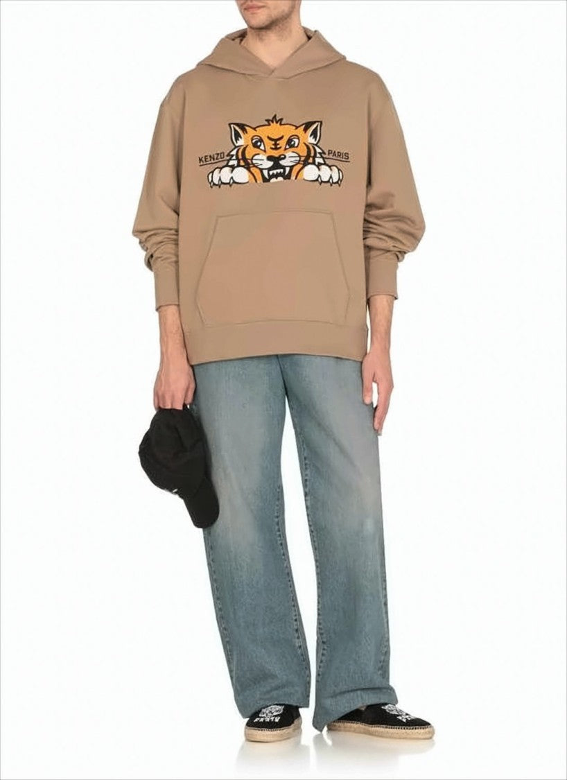 Relaxed Fit Graphic Hoodie with Front Kangaroo Pocket