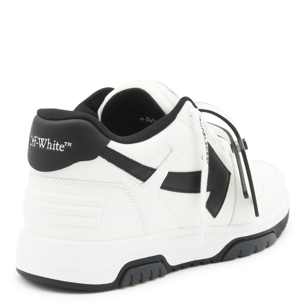 White Round Toe Leather Sneakers
