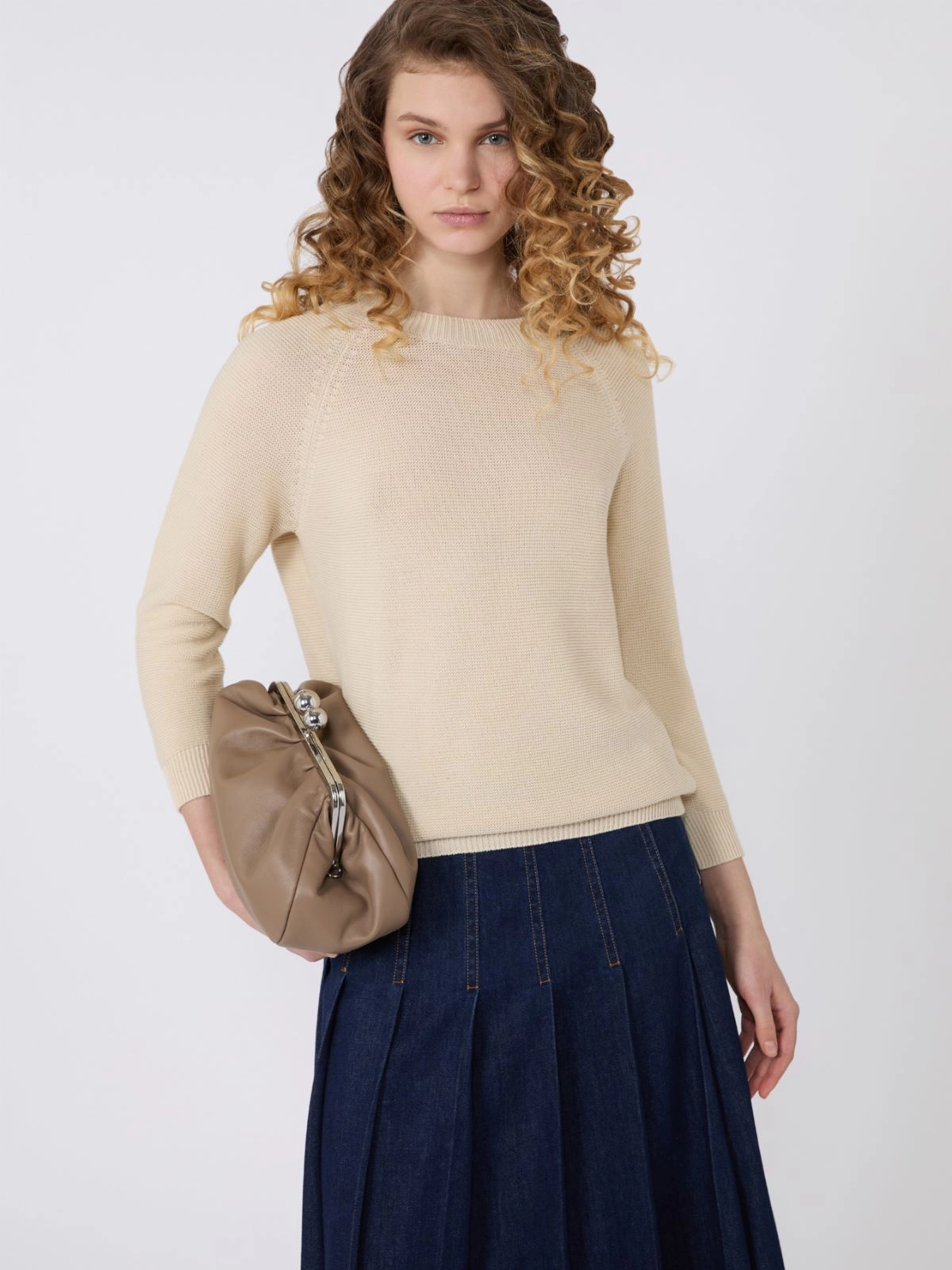 Knit Sweater with Crew Neckline and Raglan Sleeves