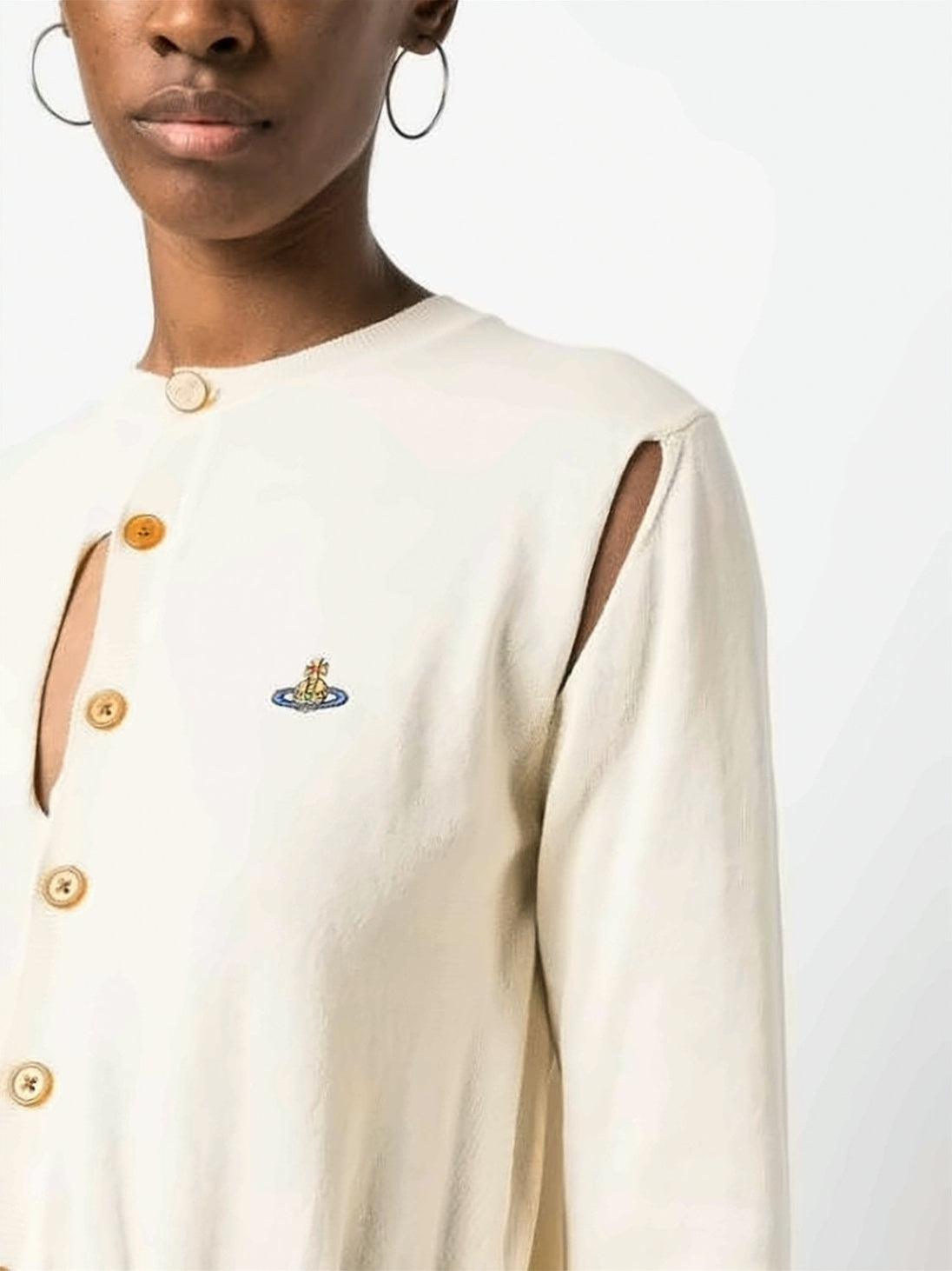 Cropped White Cardigan with Wooden Buttons and Emblem