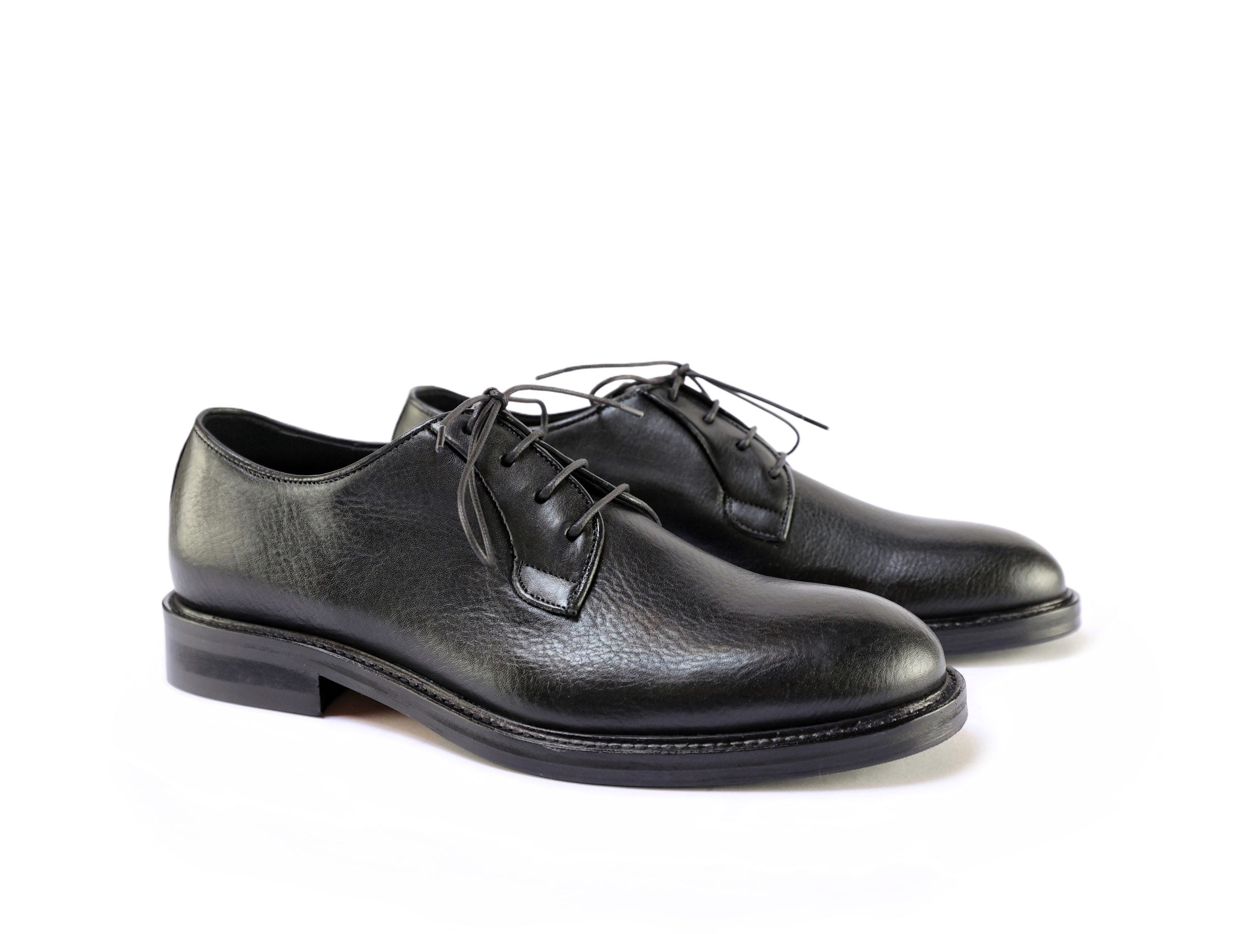 Derby Volpe Nero Lace-Up Shoes with Durable Sole