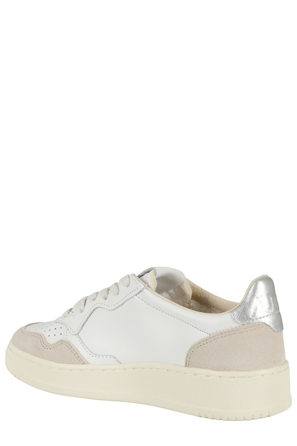 Medalist Low Sneakers