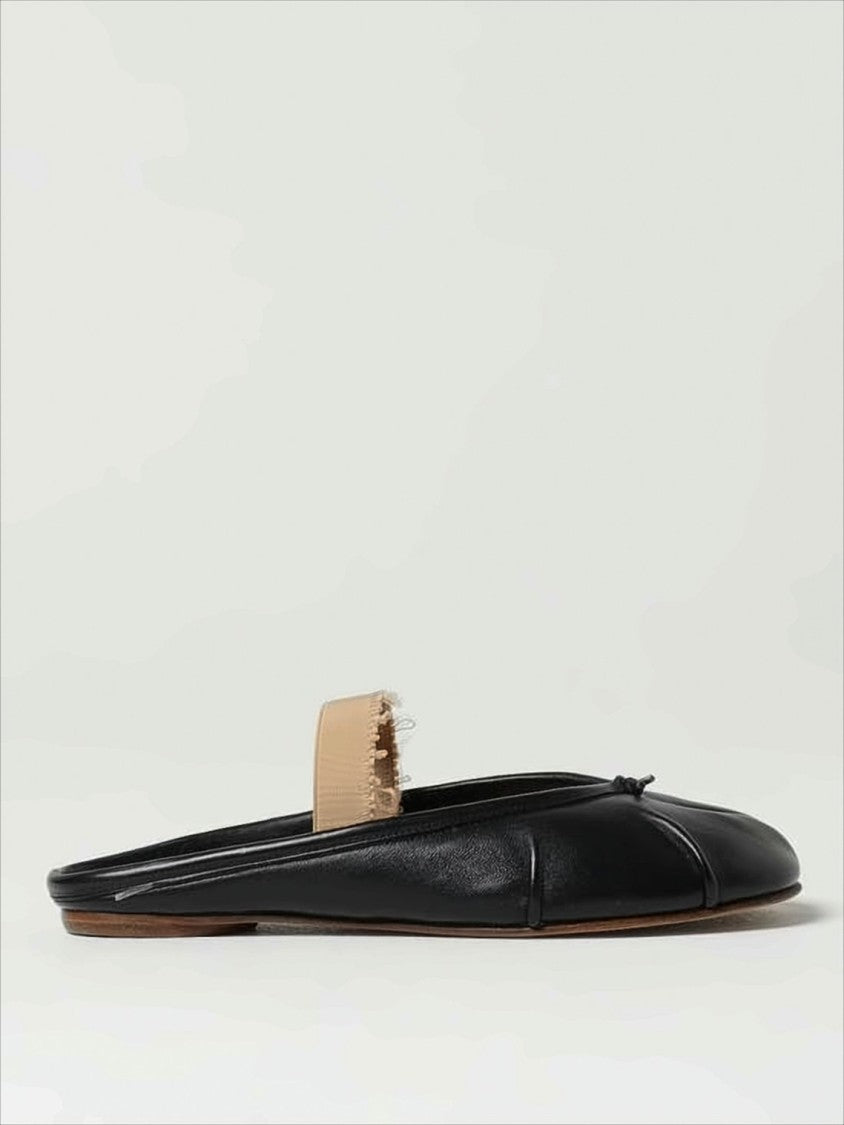 Split-Toe Black Leather Mules With Textured Strap