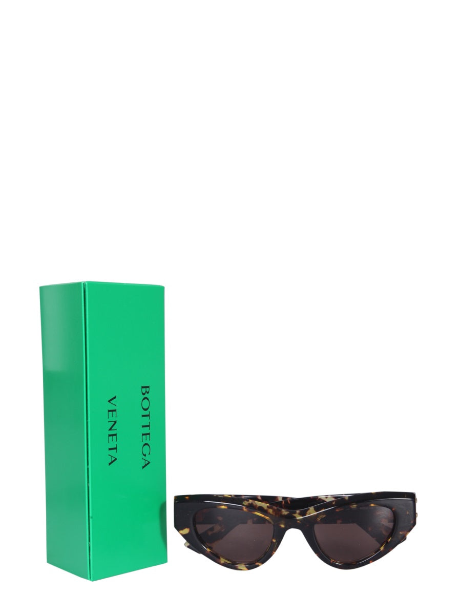Cat-Eye Sunglasses with Distinctive Bridge Design