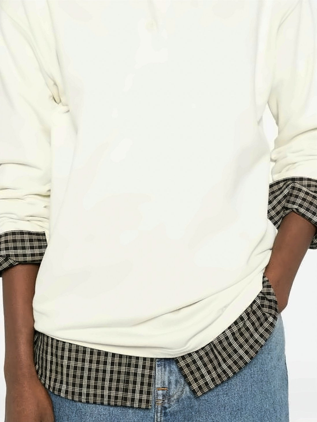 Long-Sleeve Polo Shirt with Classic Collar