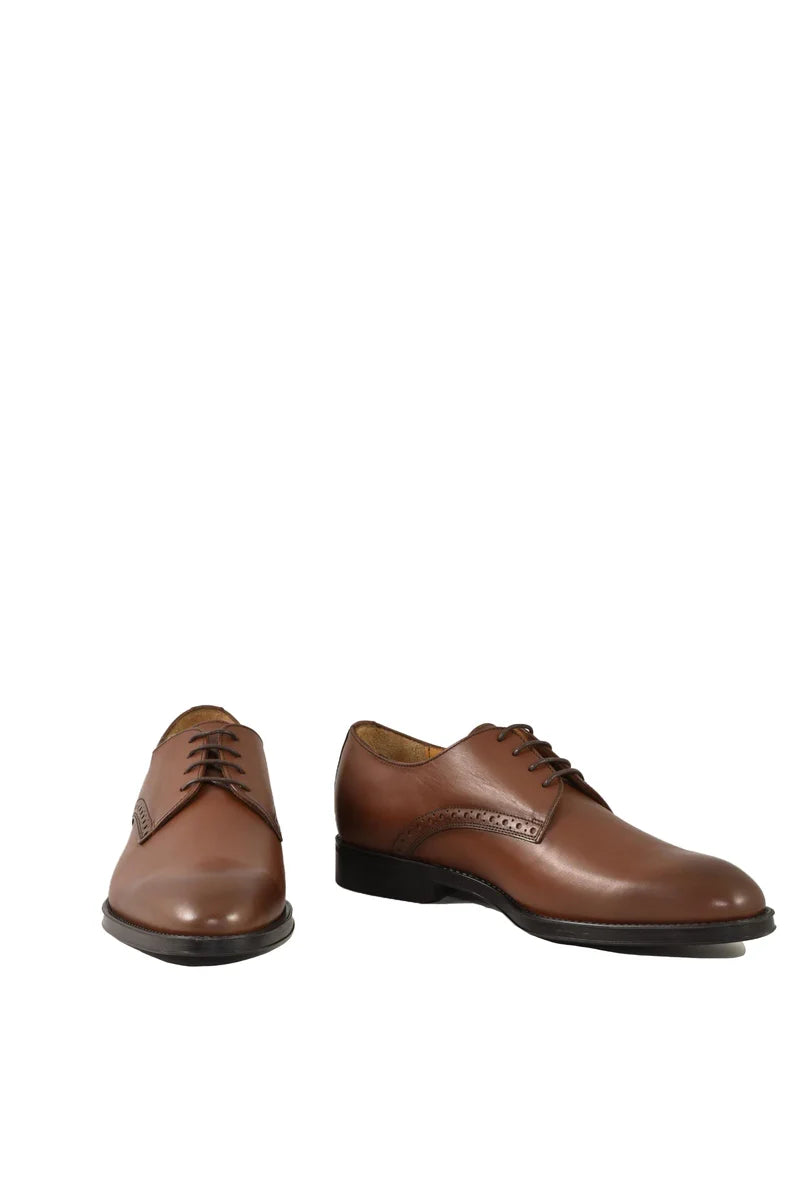Lace-up Shoes - Brown