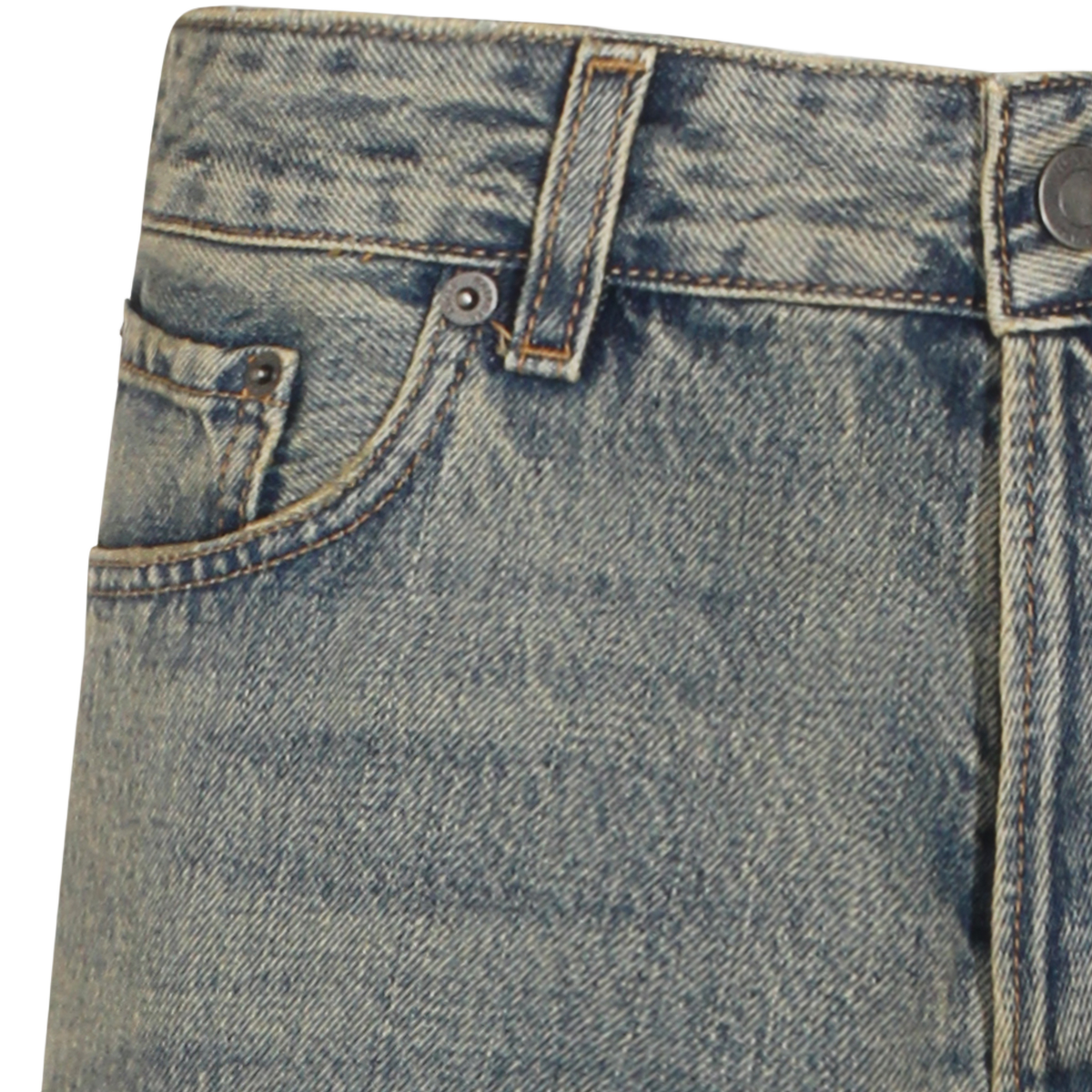 Straight-Leg Denim Jeans with Classic Five-Pocket Design