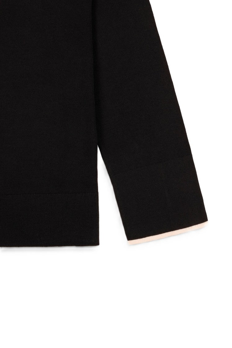 Refined Silhouette Women'S Garment With Detailing