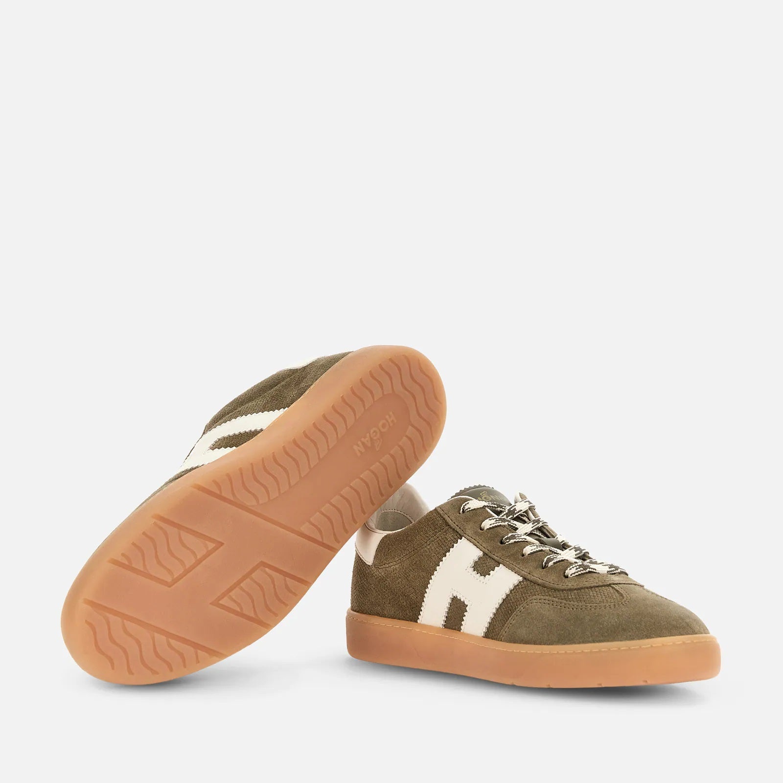 Cool Lace-Up Sneakers in Calfskin