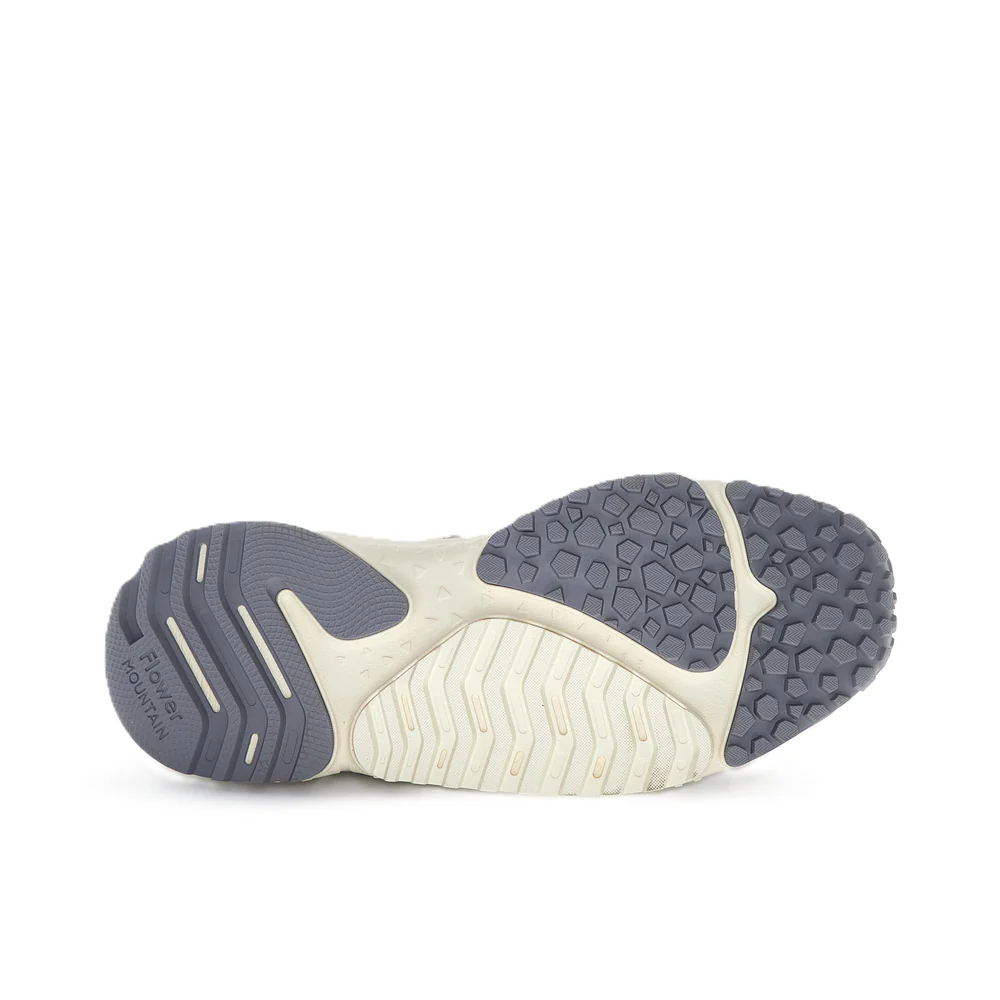 Fashion-Forward Chunky Sneakers with Suede and Mesh Panels
