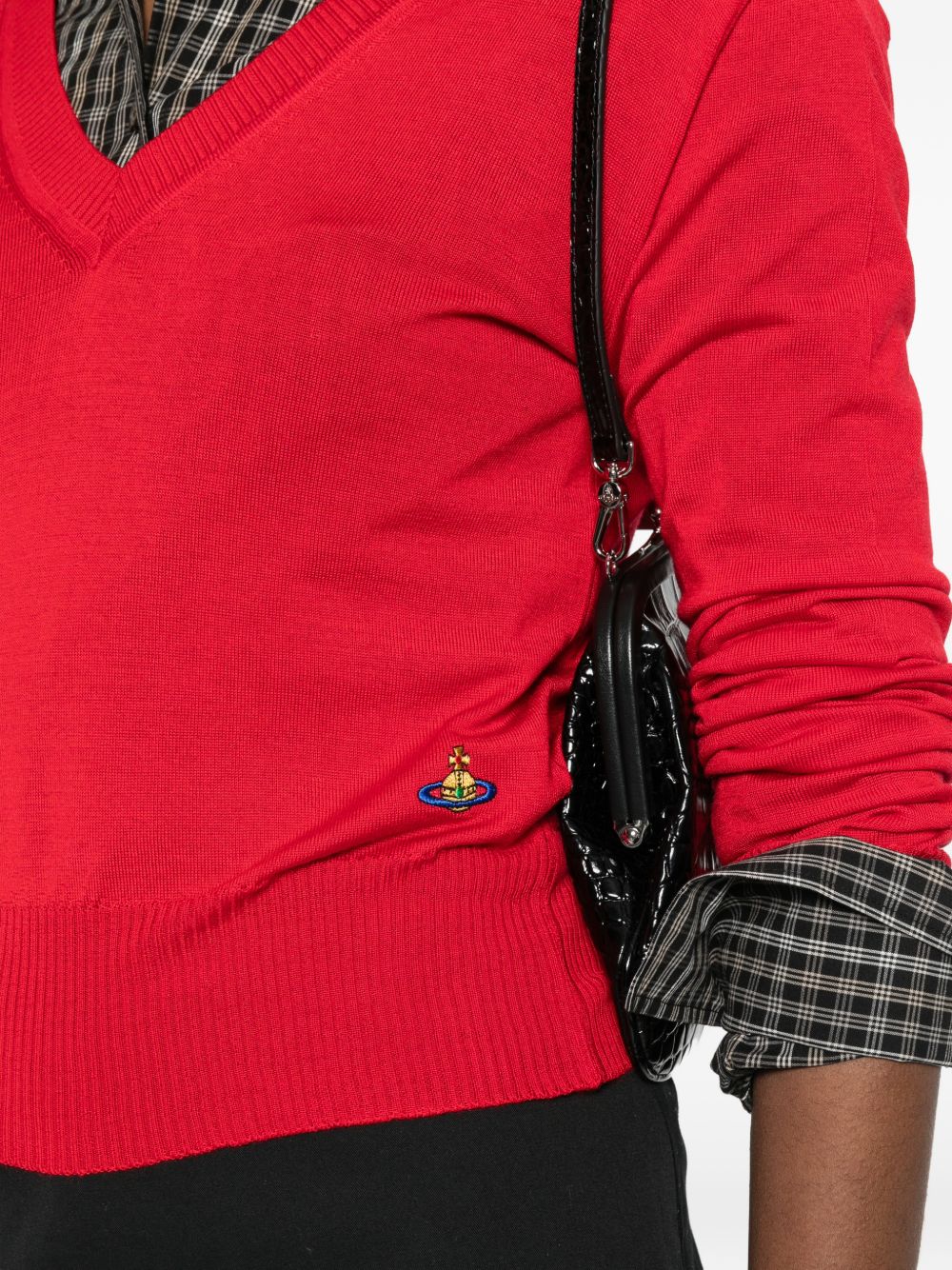 Fitted Red Sweater With Deep V-Neckline And Ribbed Cuffs