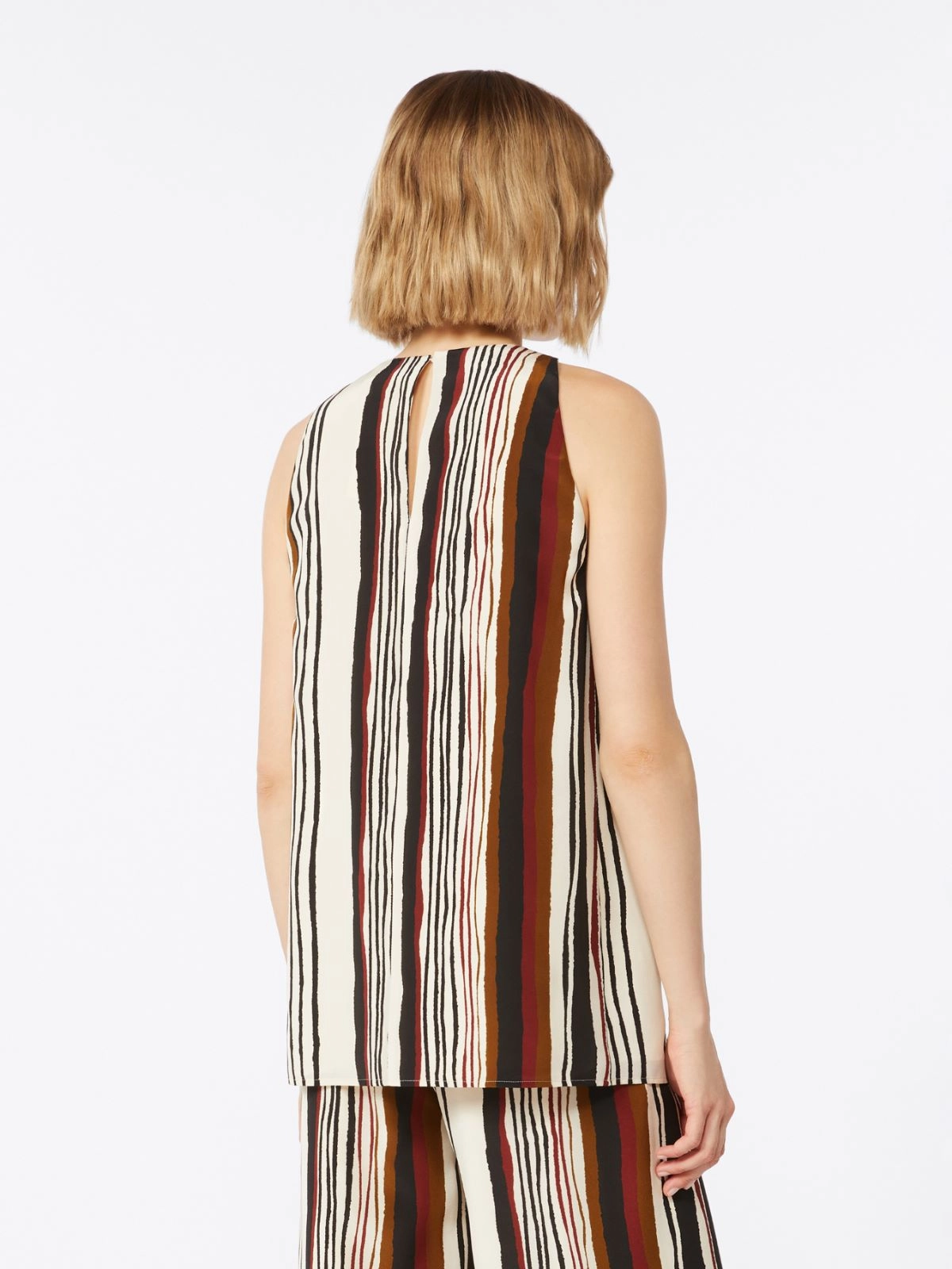 Relaxed Fit Sleeveless Top with Abstract Stripe Design