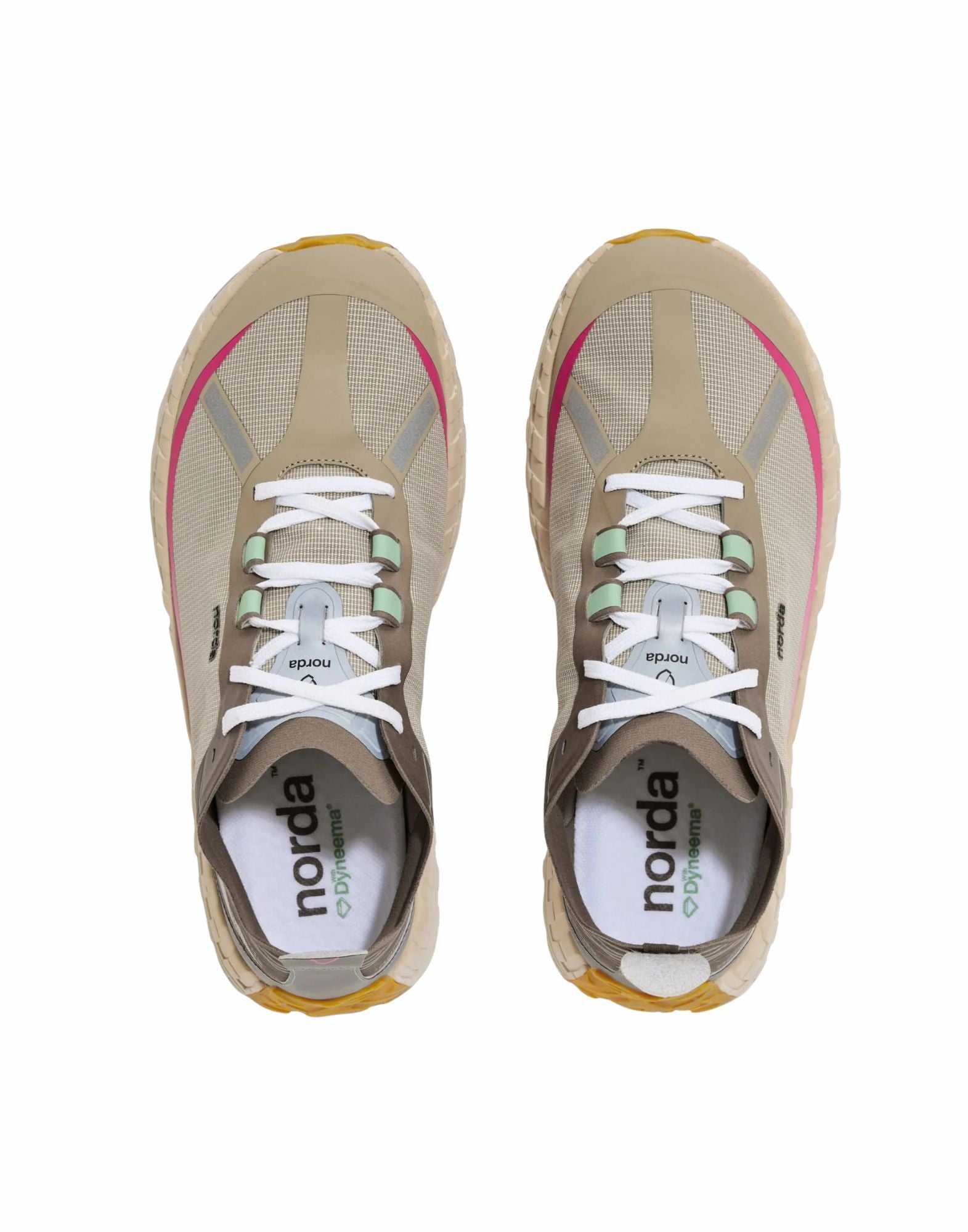 001a Sky Women’s Trail Running Shoe