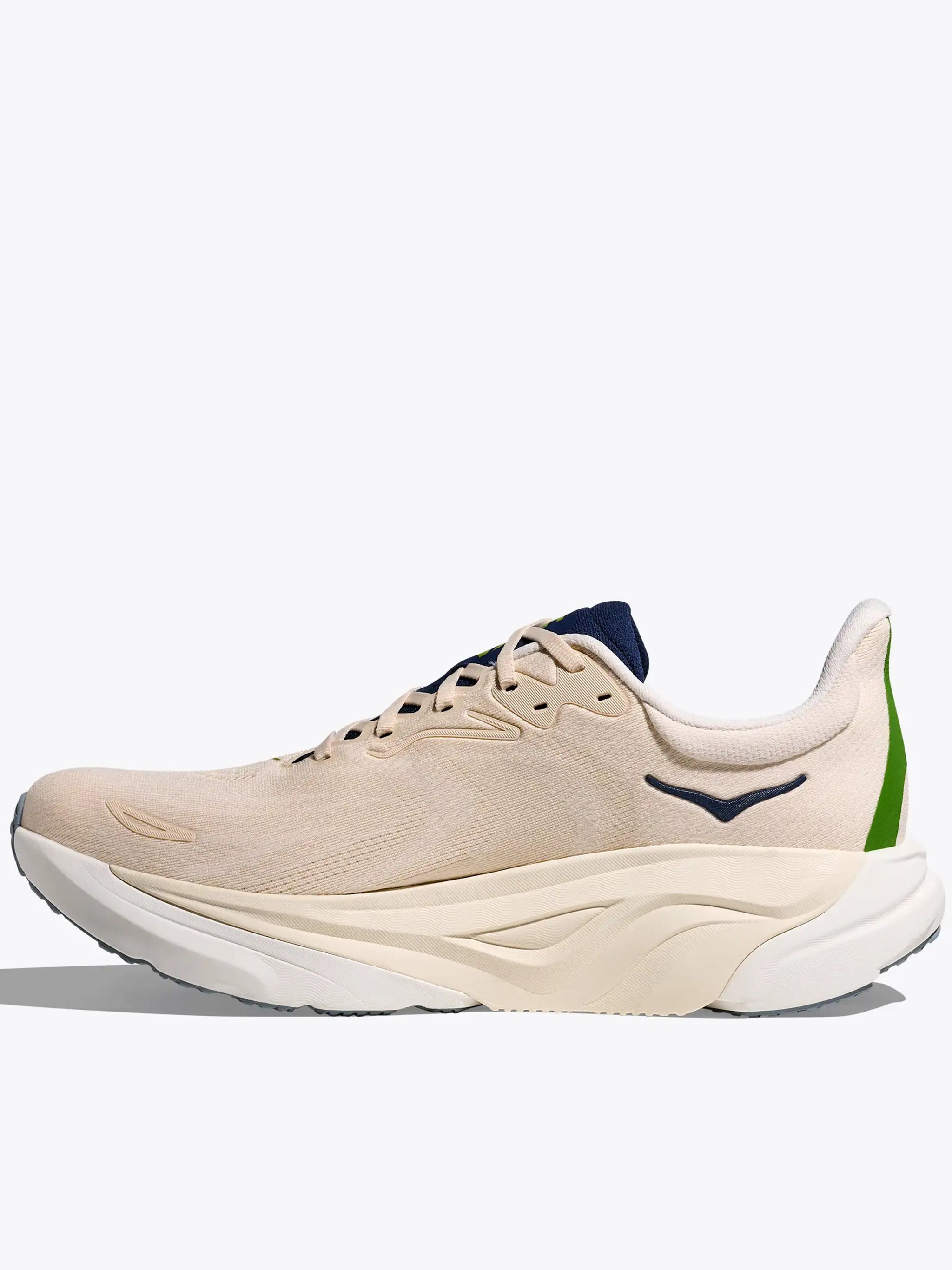 Beige Arahi 8 Cushioned Running Sneakers