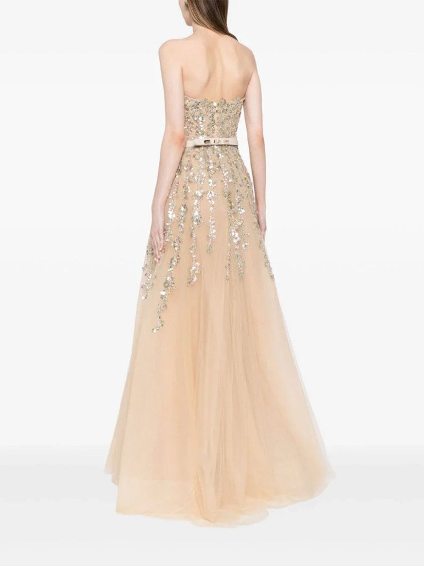 Tulle Stapless Dress With A Dotted Beading