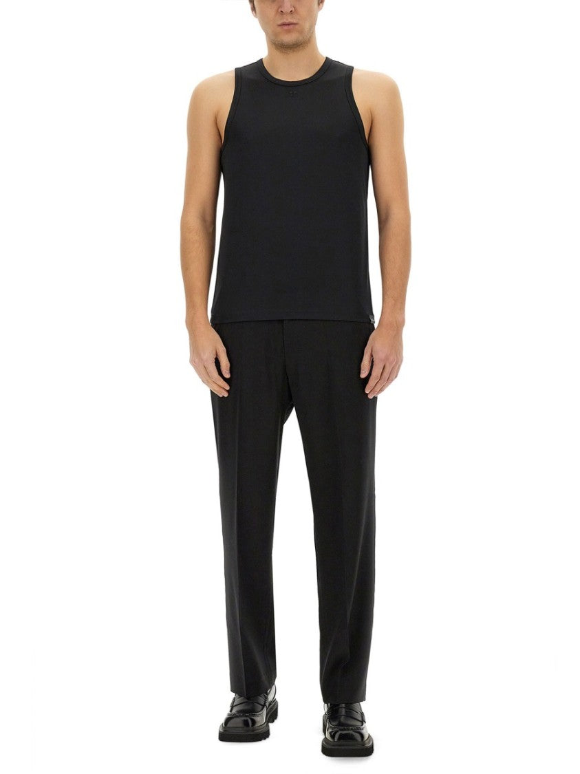 Fitted Black Tank Top With Rounded Neckline