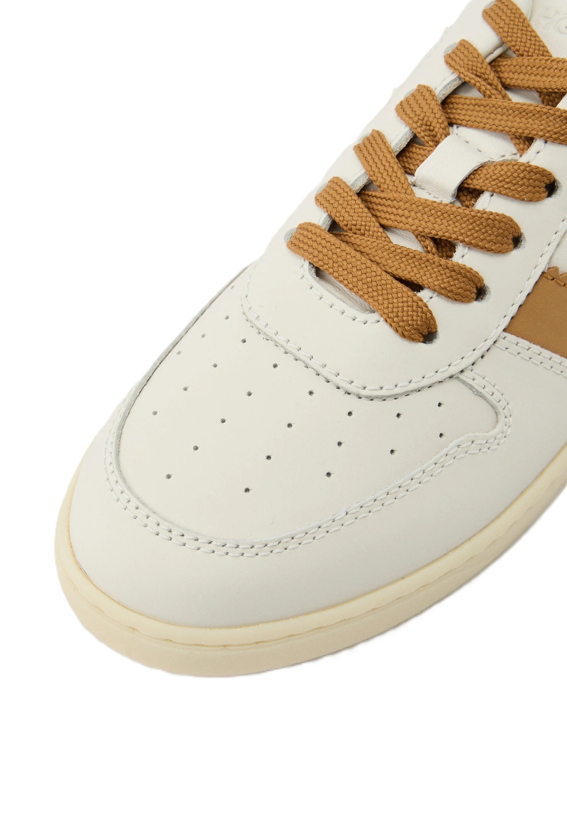 Low-Top Sneakers With Tan Accents And Perforated Design
