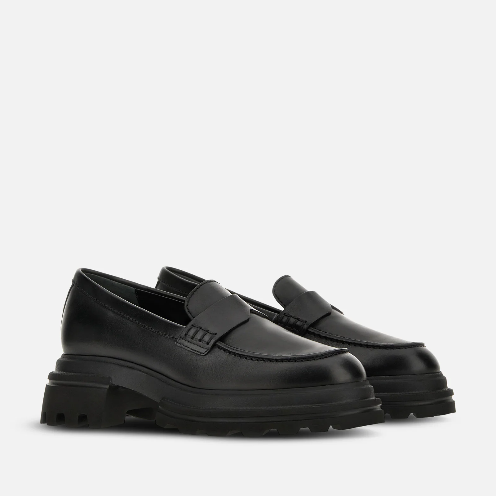 Luxe Black Calfskin Loafers With Refined Details