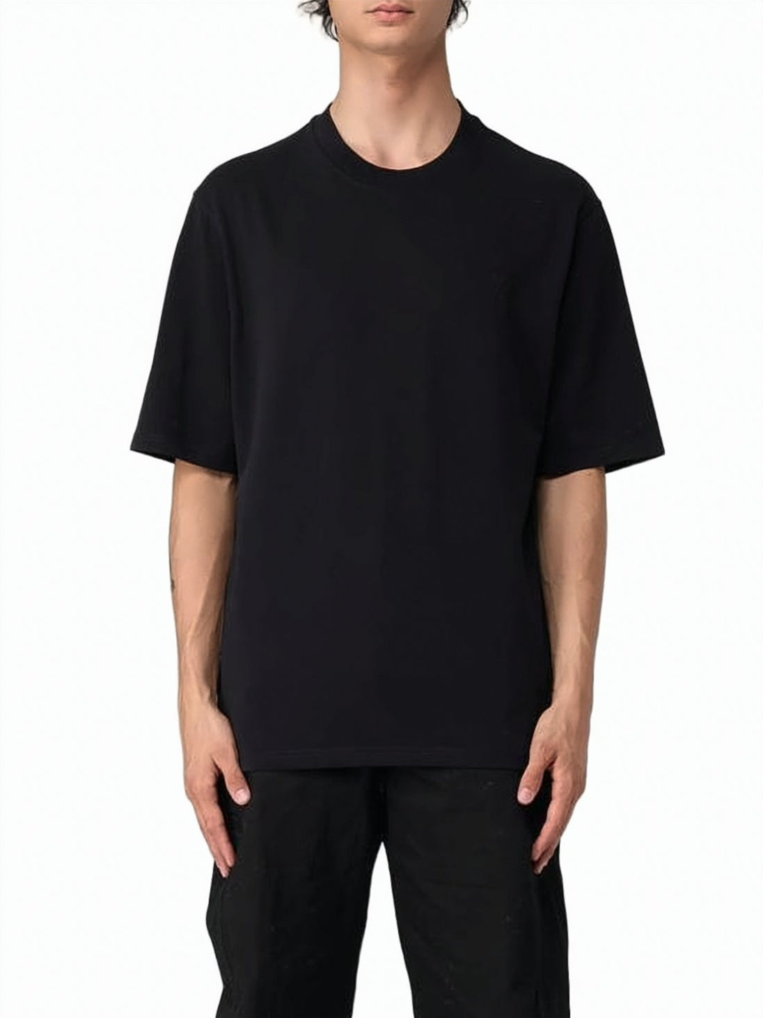 Classic Short-Sleeve T-Shirt with Neat Stitching